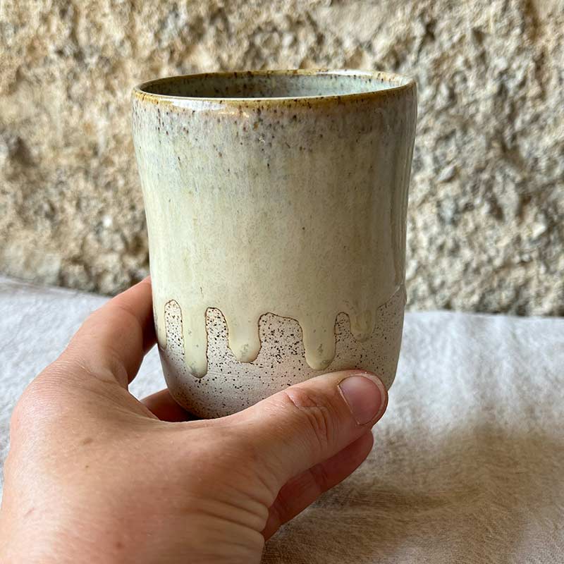 tasse céramique beige