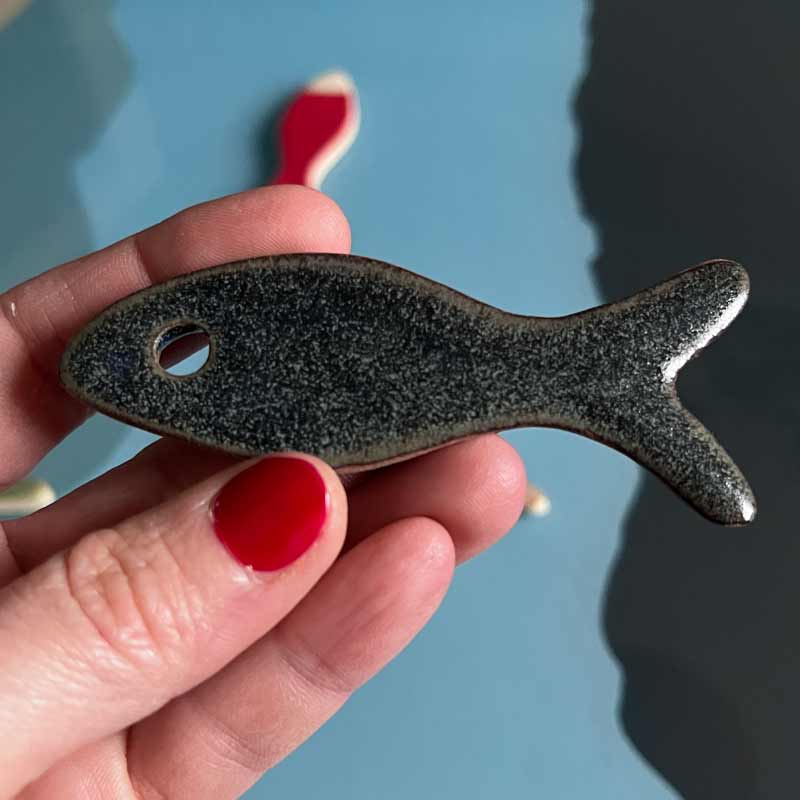 poisson-bleu-fonce poisson bleu foncé